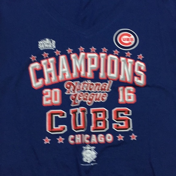 Cubs World Series Champions T-shirt - Picture 2 of 5